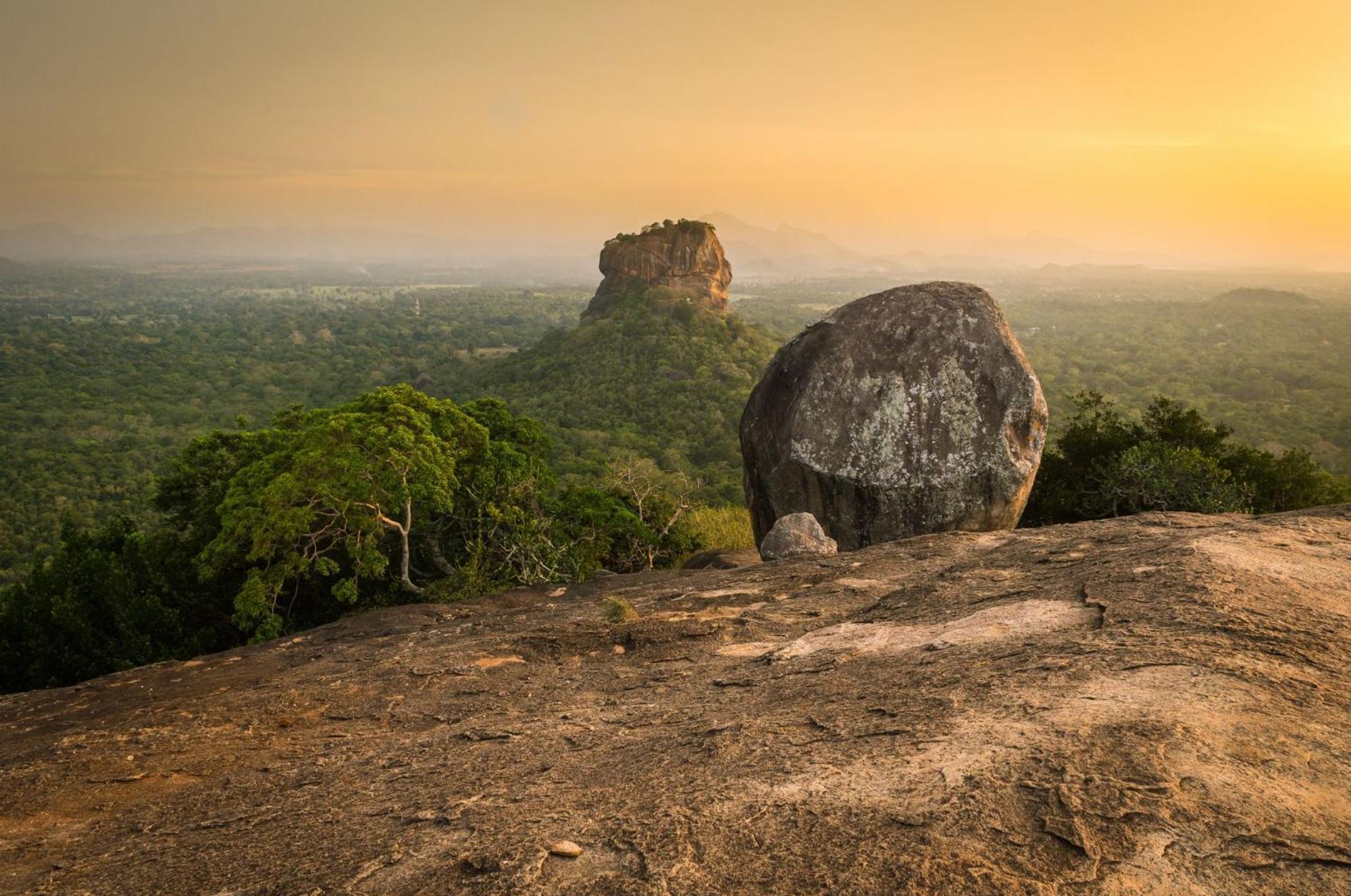 Yashi'S Place Sigiriya Exteriör bild